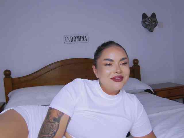 LiliKittenXO webcam