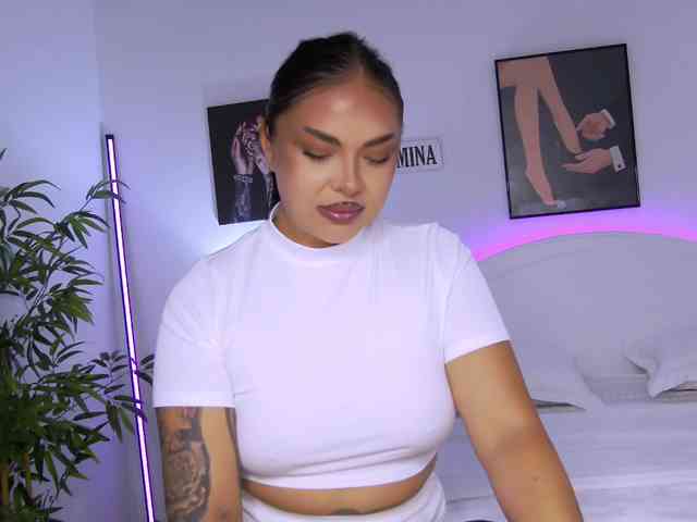 LiliKittenXO webcam