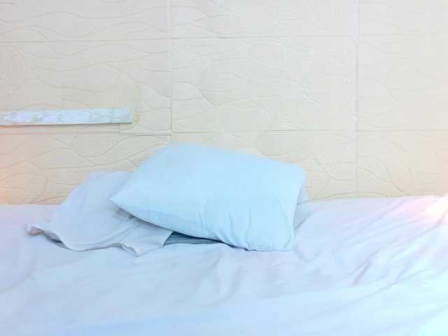ebony-suggarmommy1 live cam on BongaCams