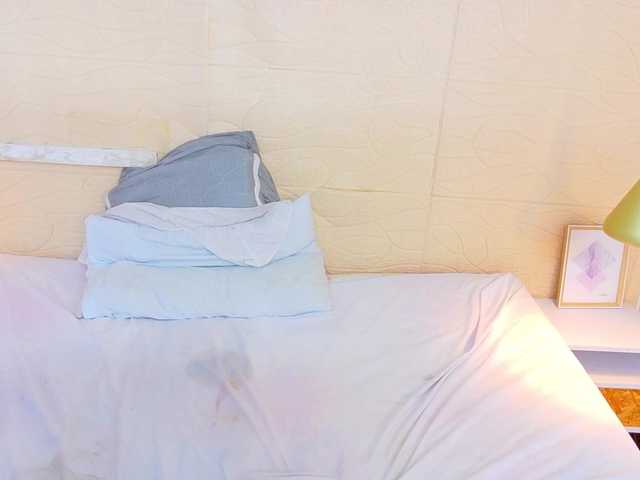 ebony-suggarmommy1 live cam on BongaCams