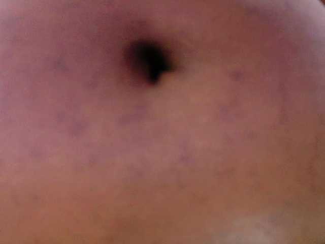 ebony-suggarmommy1 live cam on BongaCams