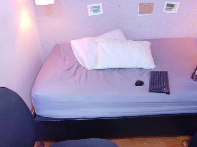 ebony-suggarmommy1 live cam on BongaCams