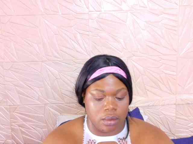 ebony-suggarmommy1 webcam