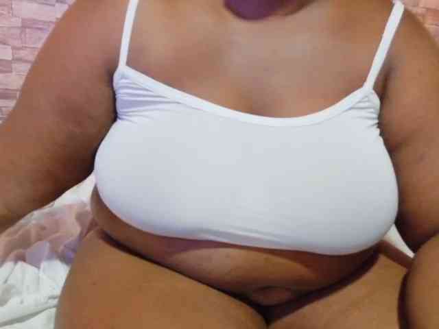 ebony-suggarmommy1