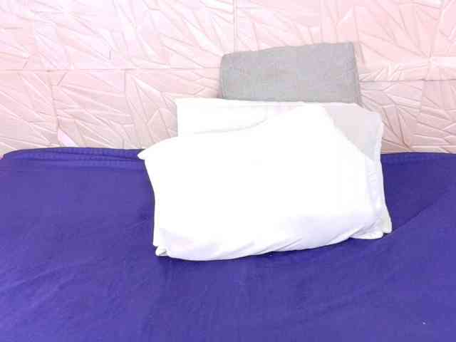 ebony-suggarmommy1 webcam