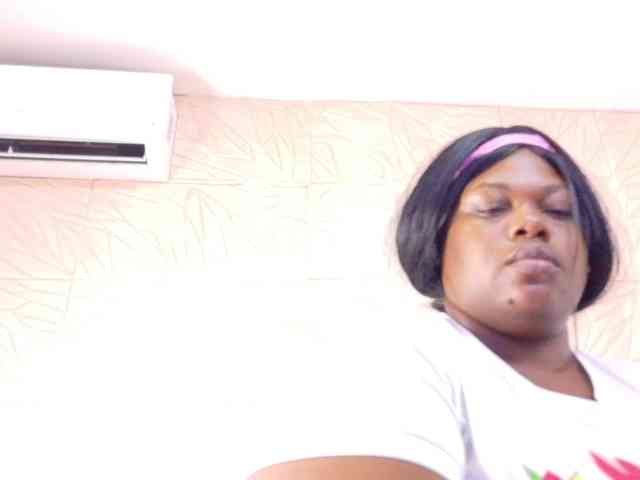 ebony-suggarmommy1 ebony-suggarmommy1