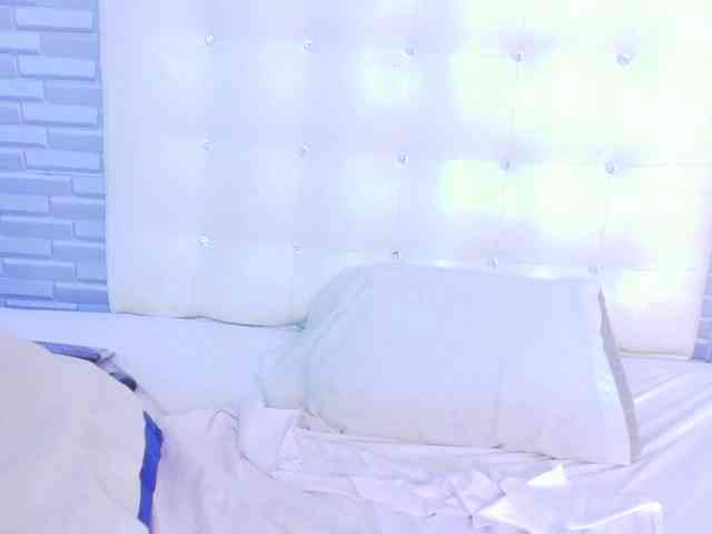 ebony-suggarmommy1 webcam