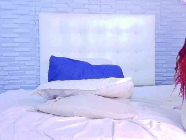ebony-suggarmommy1 webcam