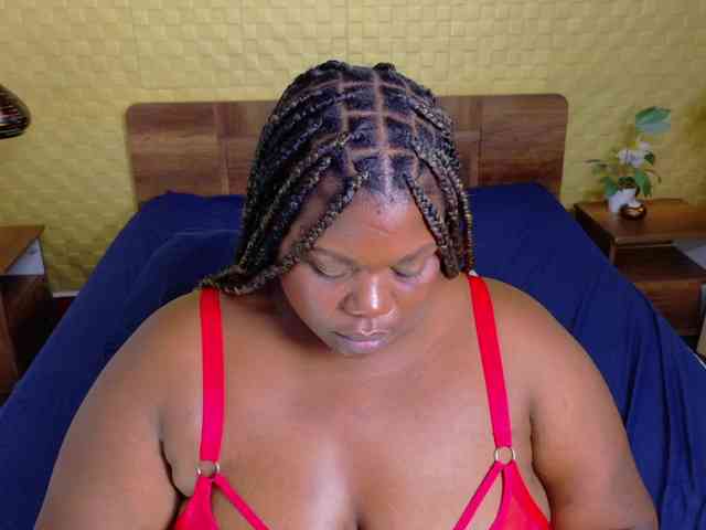 ebony-suggarmommy1