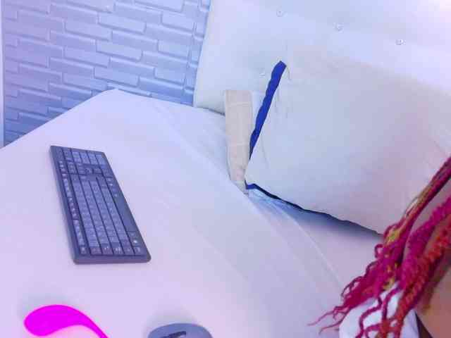 ebony-suggarmommy1 webcam