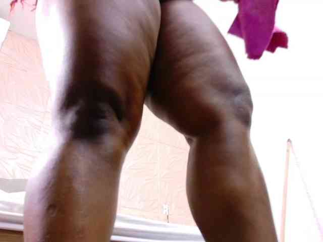 ebony-suggarmommy1