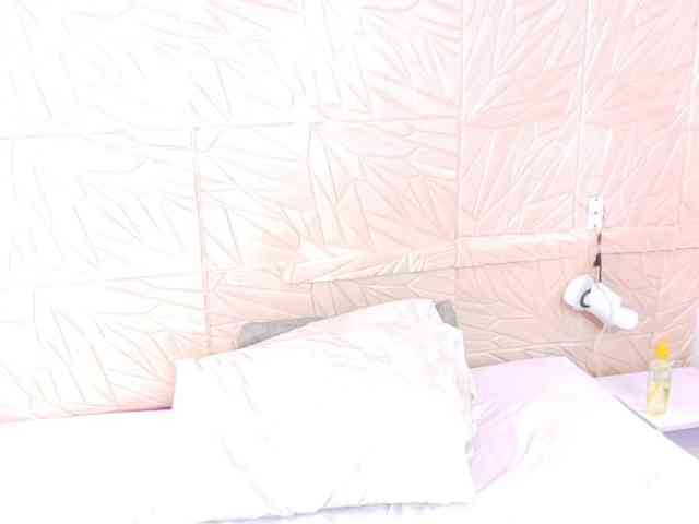 ebony-suggarmommy1 webcam