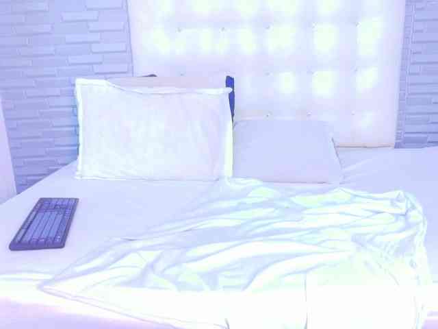 ebony-suggarmommy1 webcam
