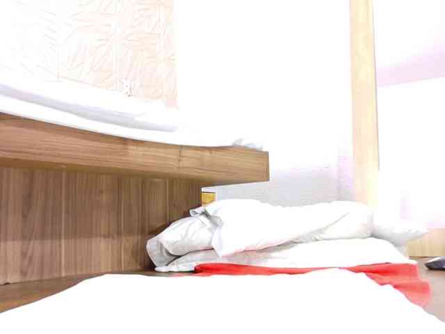ebony-suggarmommy1 webcam