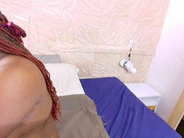 ebony-suggarmommy1 webcam