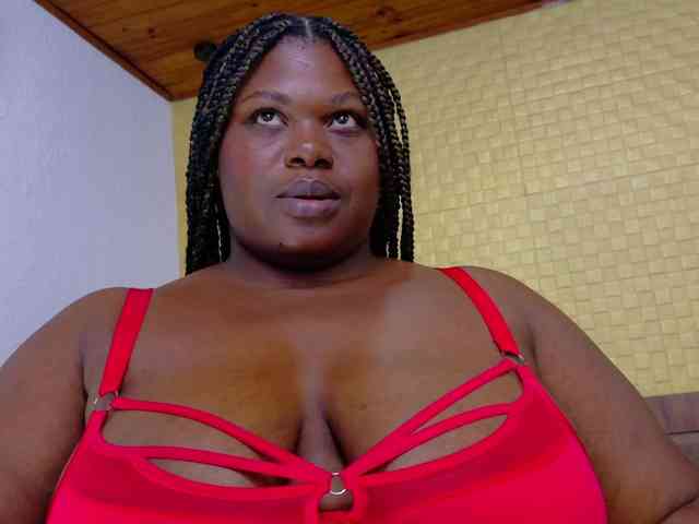 ebony-suggarmommy1
