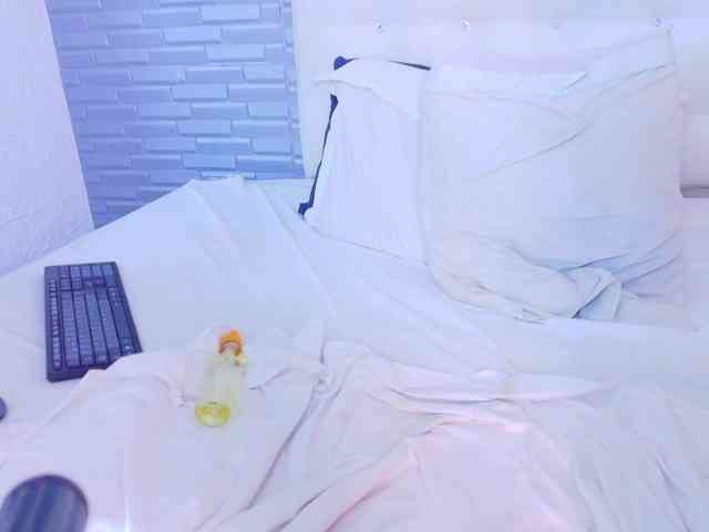 ebony-suggarmommy1 webcam