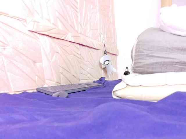 ebony-suggarmommy1 webcam