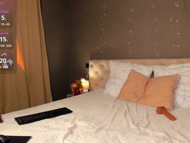 Gentle-Sine live cam on BongaCams