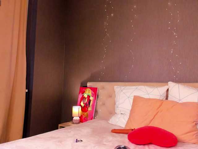 Gentle-Sine live cam on BongaCams