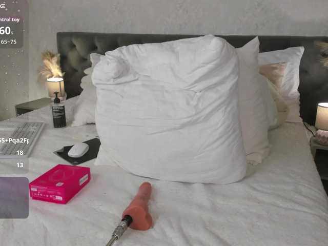 Gentle-Sine live cam on BongaCams