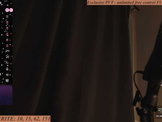 Gentle-Sine live cam on BongaCams