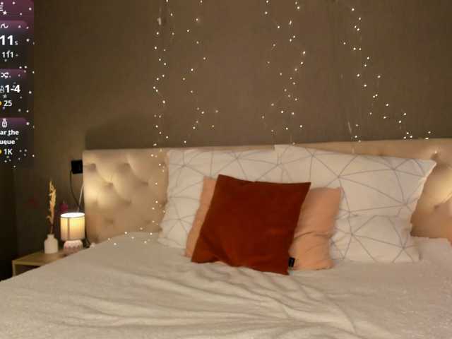 Gentle-Sine live cam on BongaCams