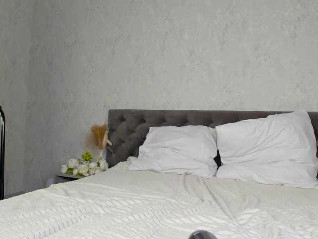 Gentle-Sine live cam on BongaCams