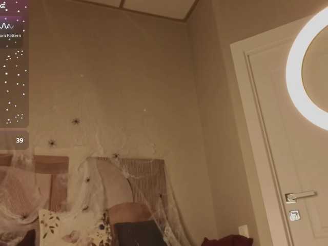 Gentle-Sine live cam on BongaCams