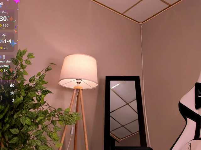 Gentle-Sine live cam on BongaCams