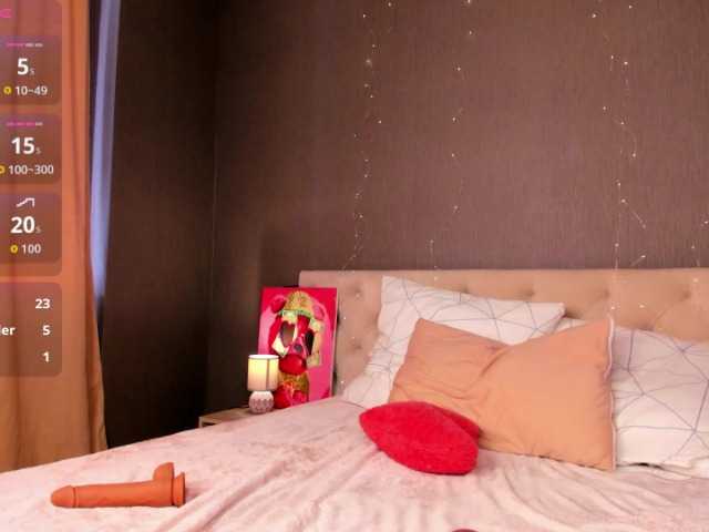 Gentle-Sine live cam on BongaCams