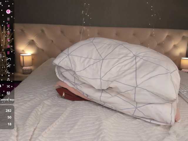 Gentle-Sine live cam on BongaCams