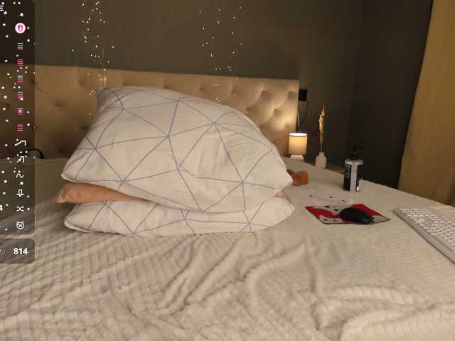 Gentle-Sine, en vivo ahora en BongaCams