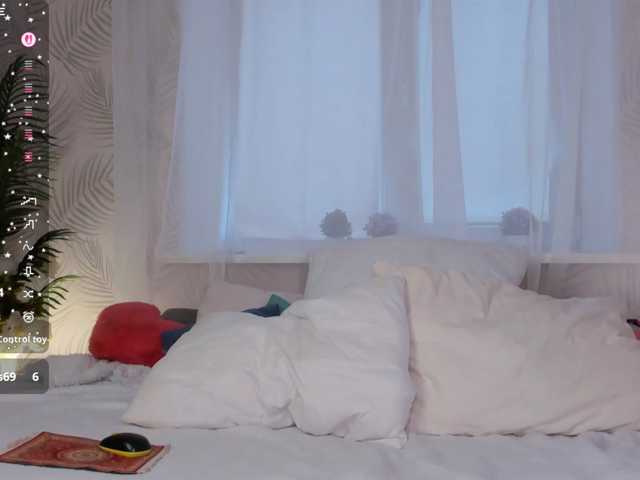 Gentle-Sine, en directo ahora en BongaCams