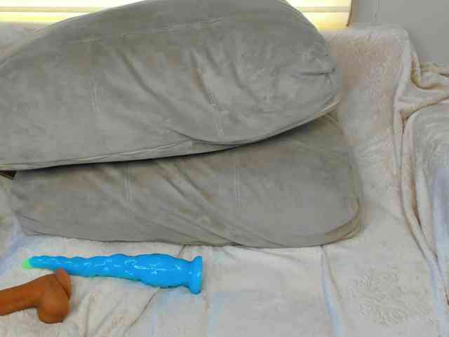 Gentle-Sine Sex Cam Show