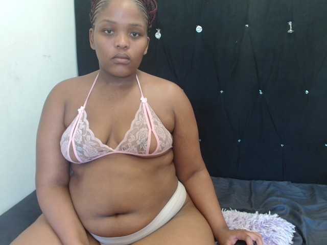 SEXYKENNY22 live cam on BongaCams