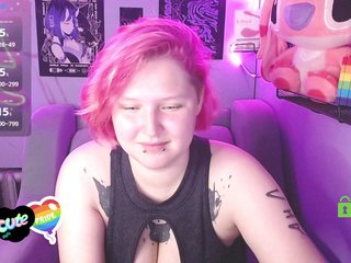 DolliRosee Porn Show