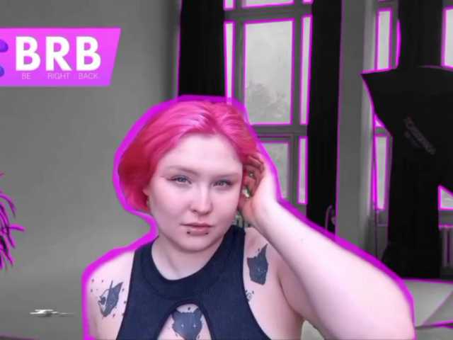 DolliRosee live cam on BongaCams