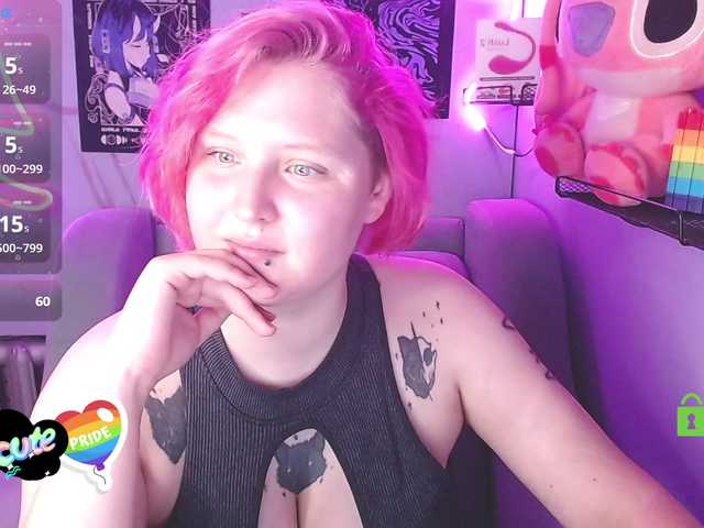 DolliRosee live cam on BongaCams