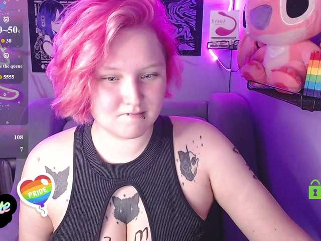 DolliRosee live cam on BongaCams
