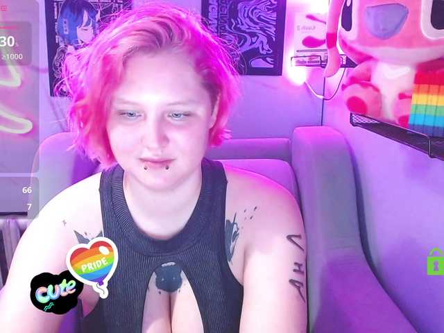 DolliRosee live cam on BongaCams