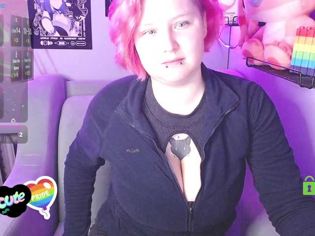 DolliRosee live cam on BongaCams