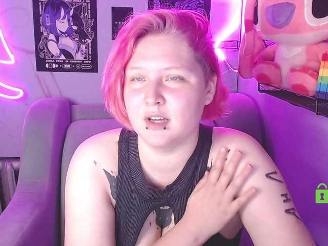 DolliRosee live cam on BongaCams