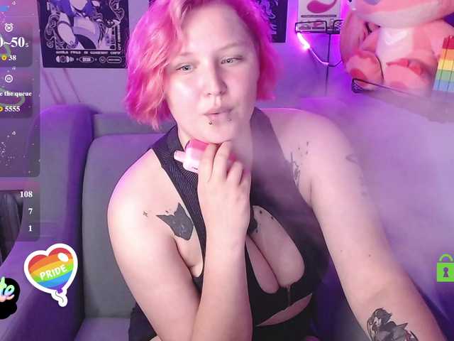 DolliRosee live cam on BongaCams