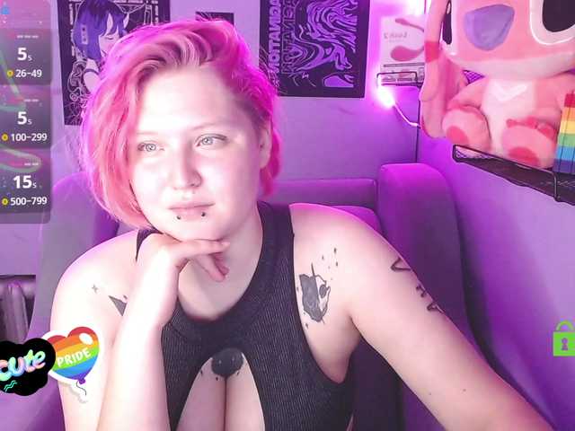 DolliRosee live cam on BongaCams