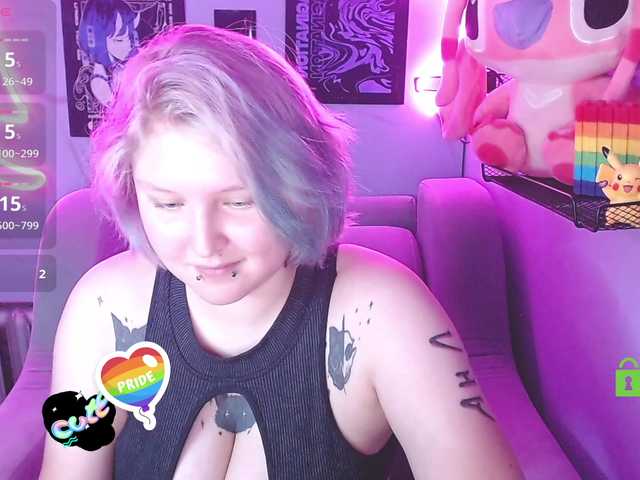 DolliRosee live cam on BongaCams