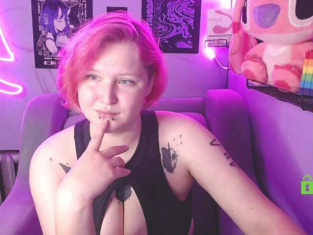 DolliRosee live cam on BongaCams