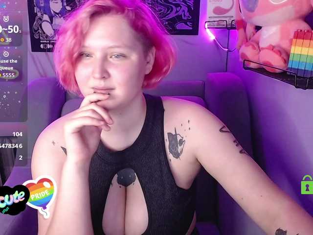 DolliRosee live cam on BongaCams