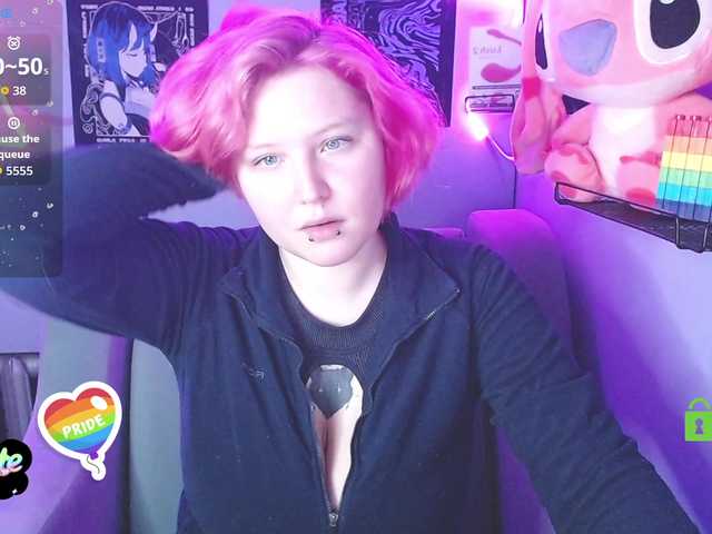 DolliRosee live cam on BongaCams