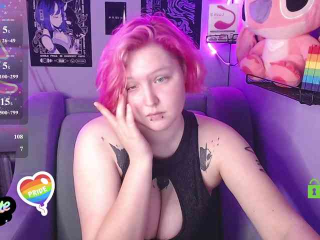 DolliRosee webcam